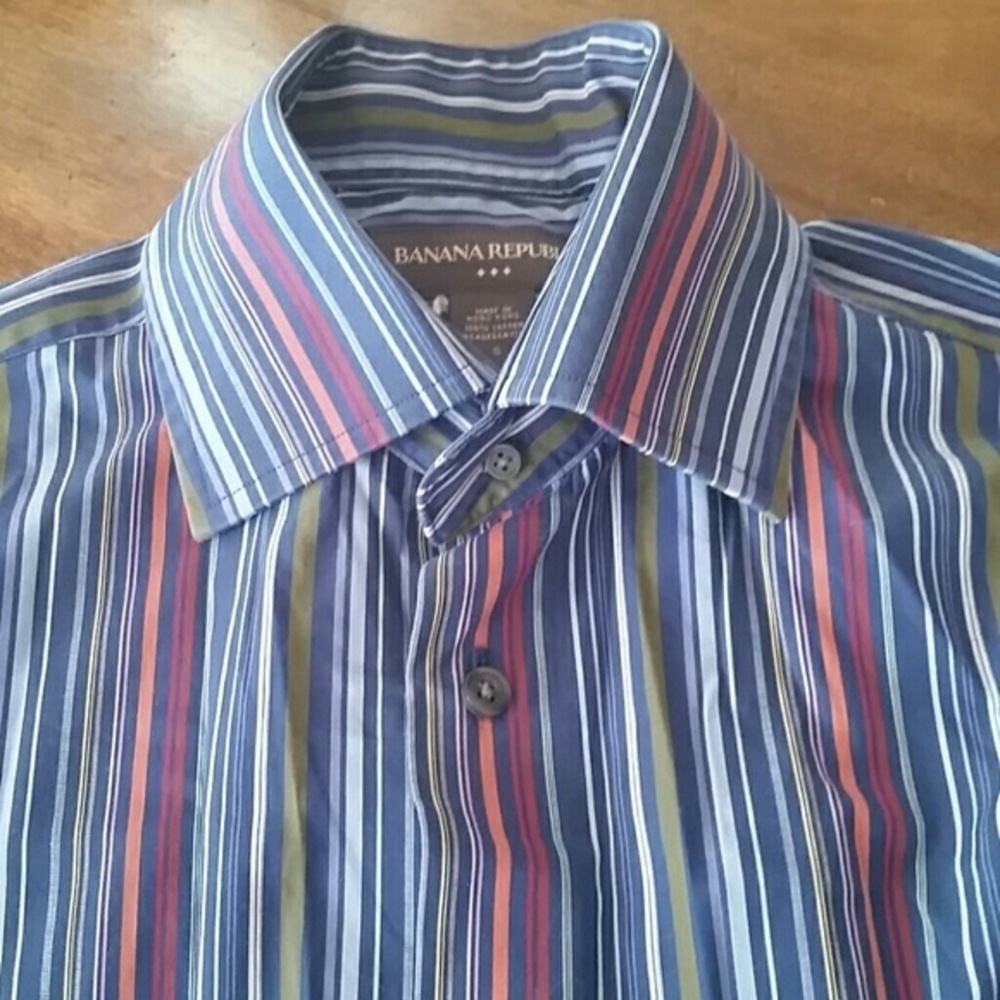 Banana Republic men's shirt size small!